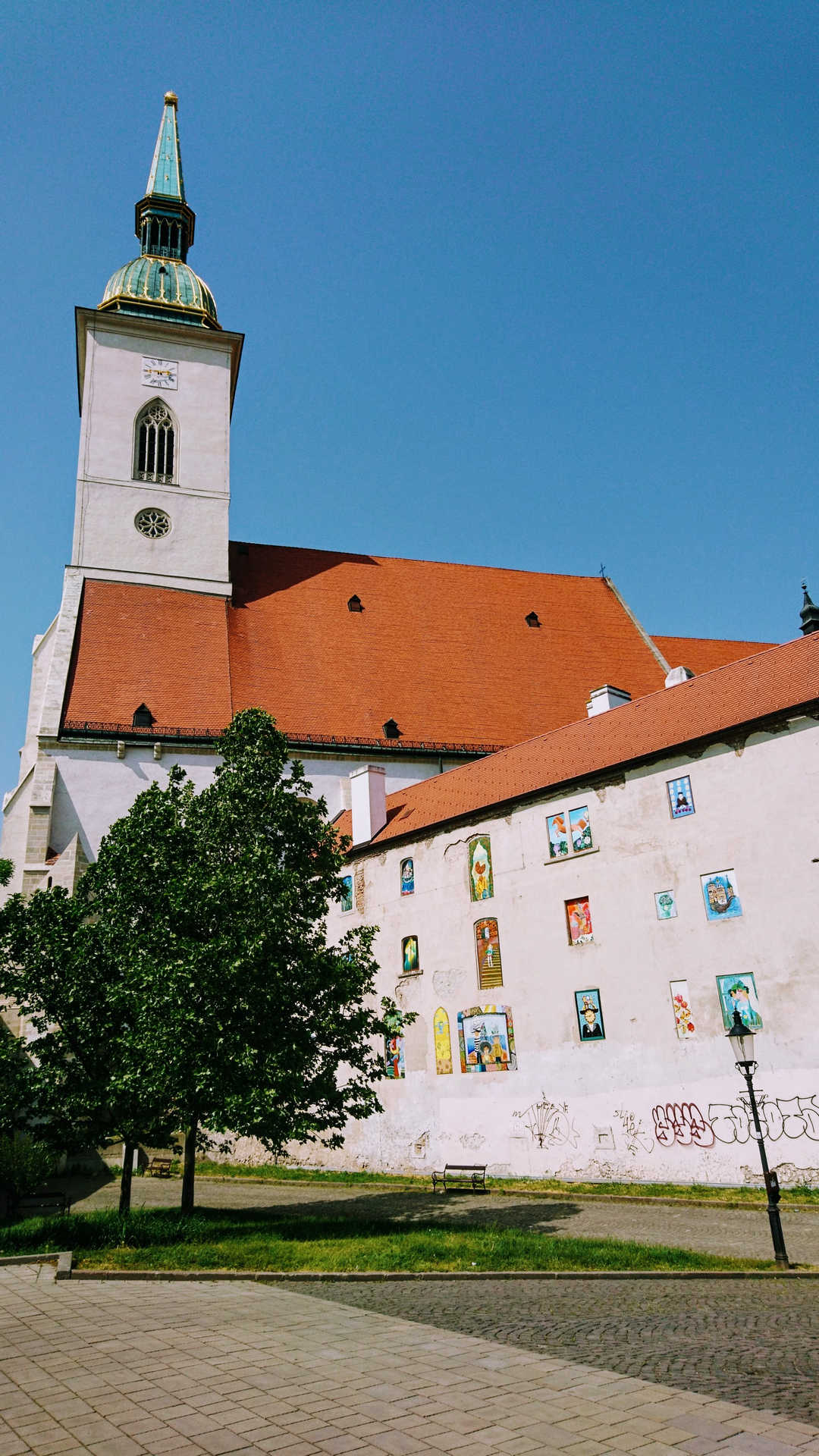 Zwiedzanie Bratysławy - katedra